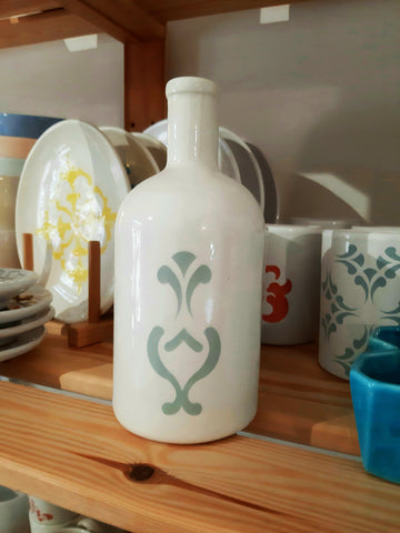 Ceramic Bottle Details | Hydrangea